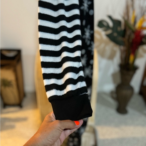 Just Love Holiday Penguin Adult Women's Long Sleeve Bodysuit Pajamas Small Black - Picture 7 of 9